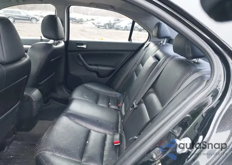 2006 Acura Tsx from USA, damaged, VIN JH4CL969X6C035598